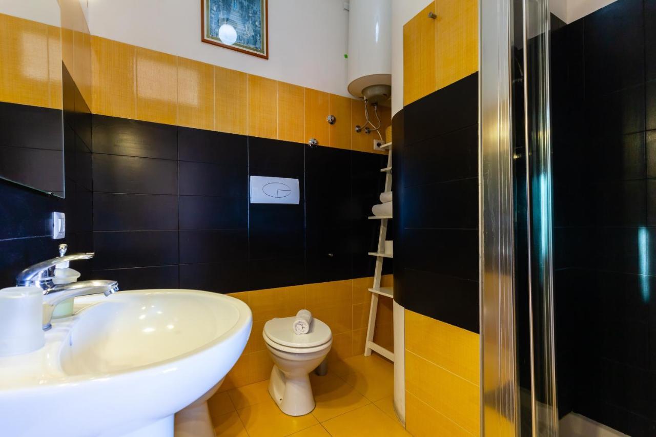 Marina Resart Rooms & Suite Naples Luaran gambar